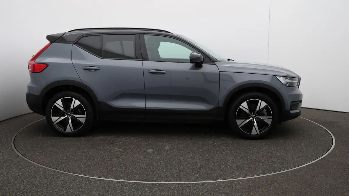 2022-volvo-xc40-e-twin-recharge-plus-big-39