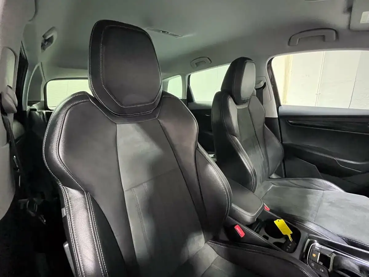 2020-skoda-karoq-15-tsi-se-l-dsg-big-13