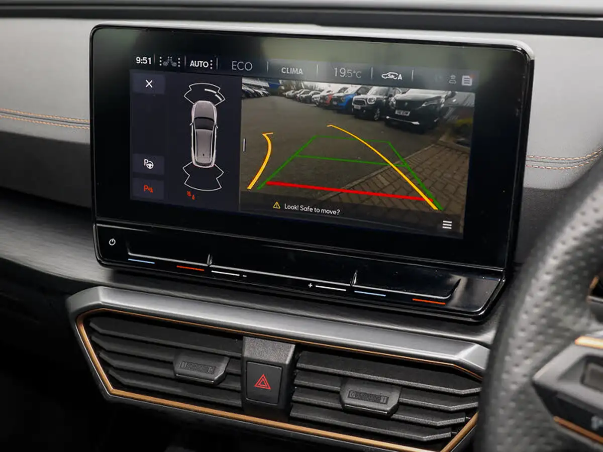 2022-cupra-formentor-14-e-hybrid-v2-big-12