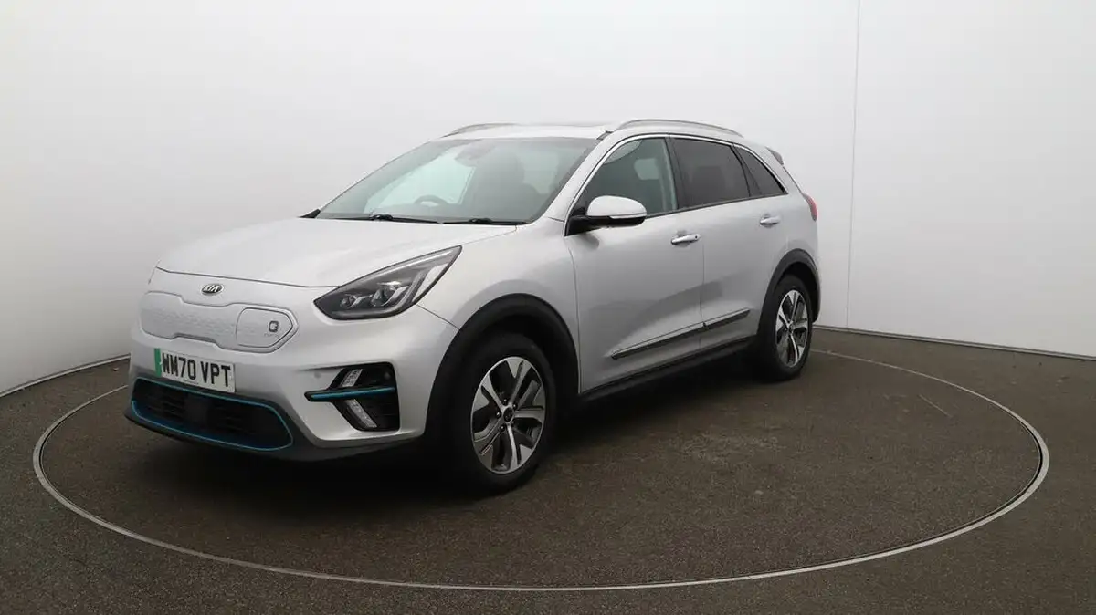 2021-kia-e-niro-ev-4-big-3