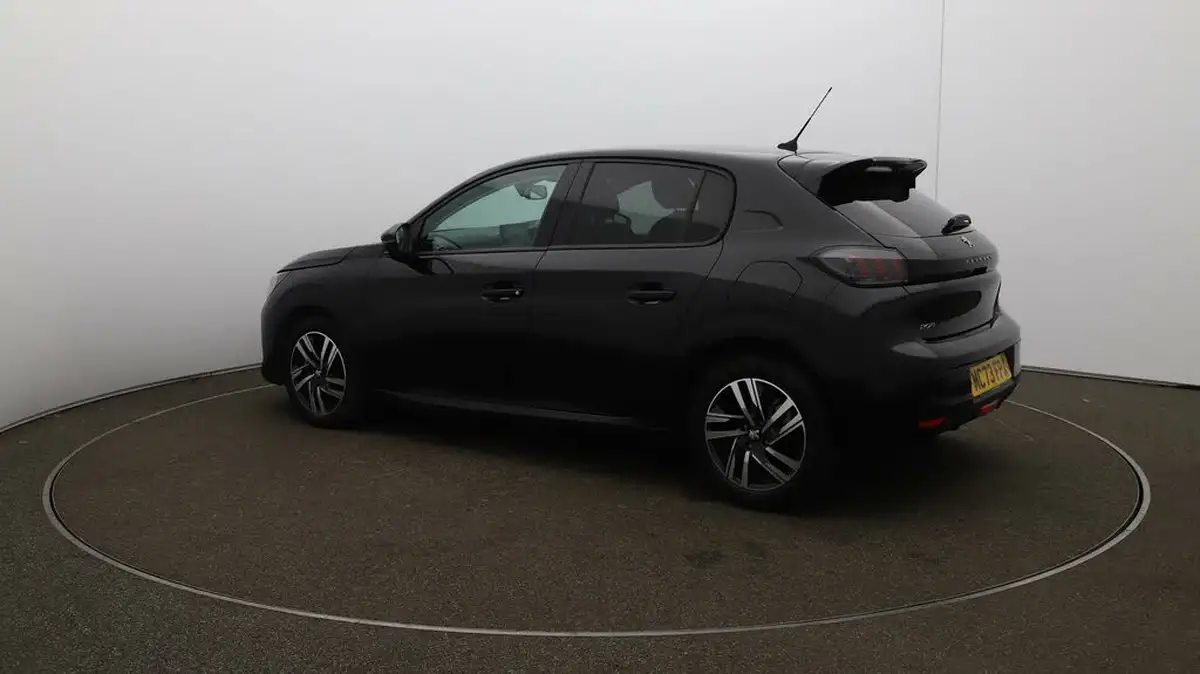 2023-peugeot-208-12-puretech-allure-premium-100ps-eat8-big-26
