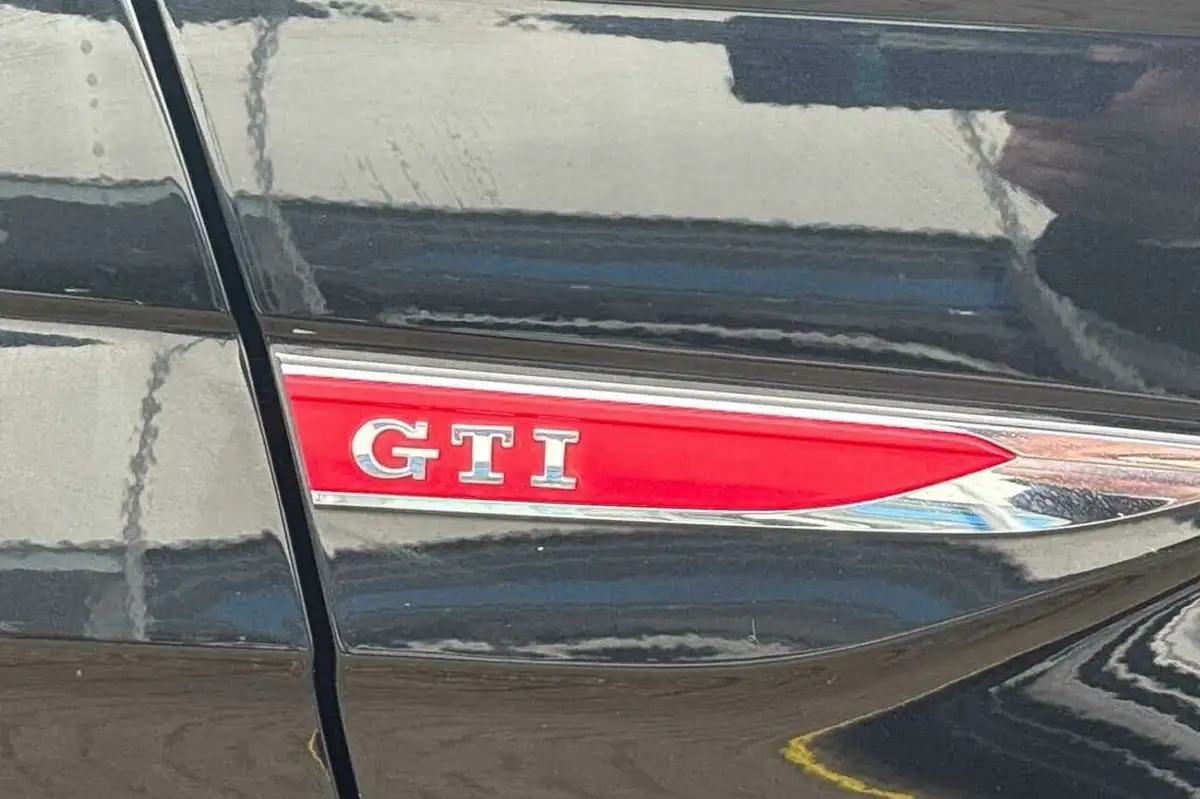 2020-volkswagen-polo-20-tsi-gti-big-20