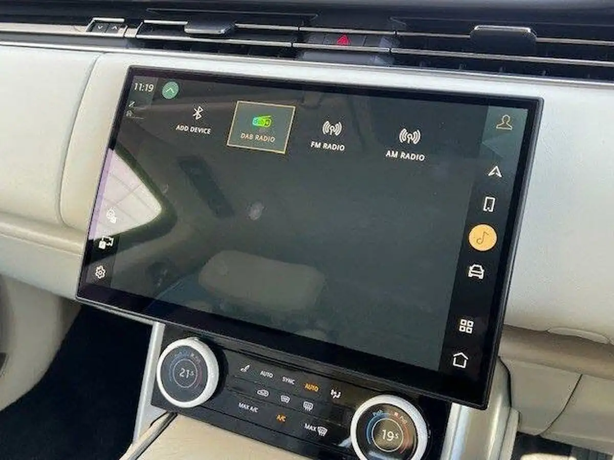 2022-land-rover-range-rover-44-p530-sv-big-61