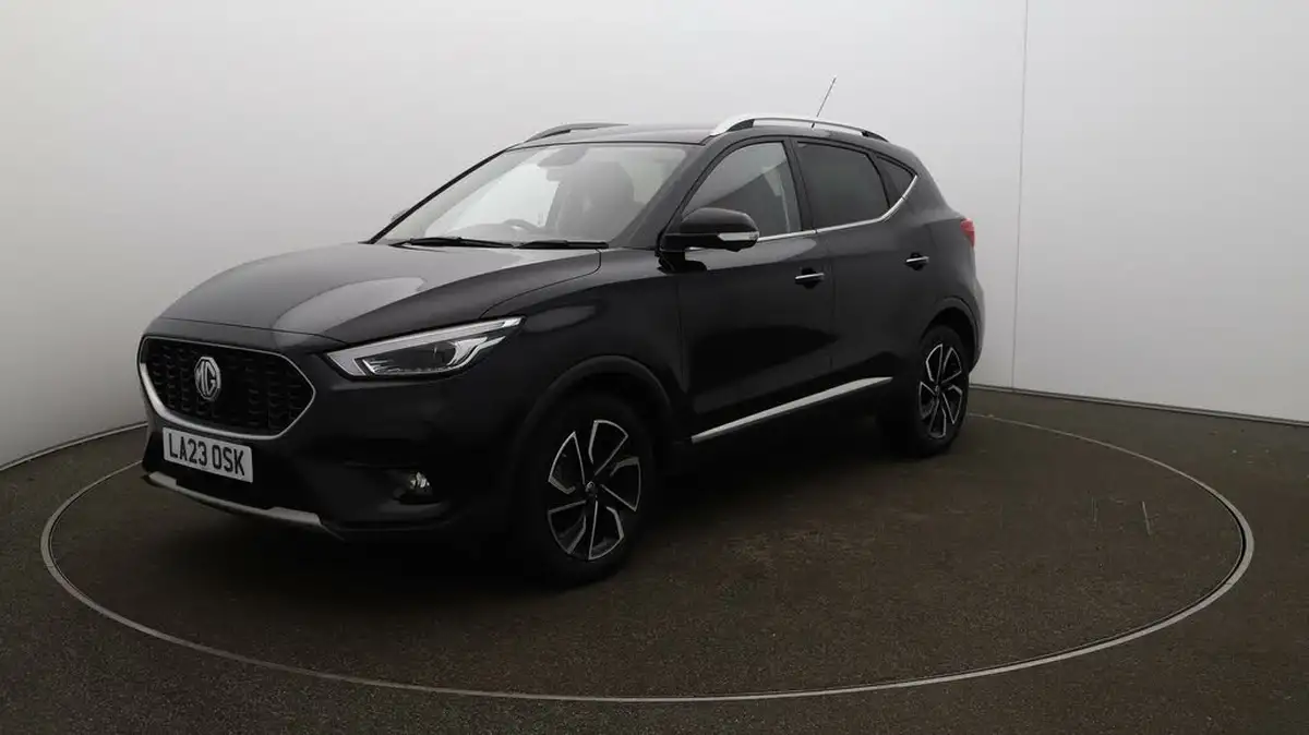 2023-mg-zs-suv-15-vti-tech-exclusive-big-3
