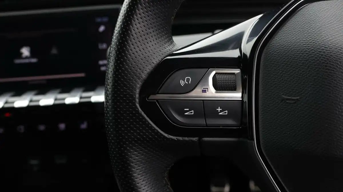 2020-peugeot-508-15-bluehdi-gt-line-big-20