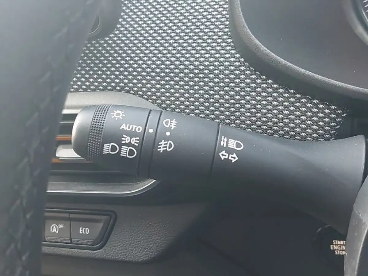 2022-dacia-sandero-stepway-10-tce-comfort-90bhp-big-16