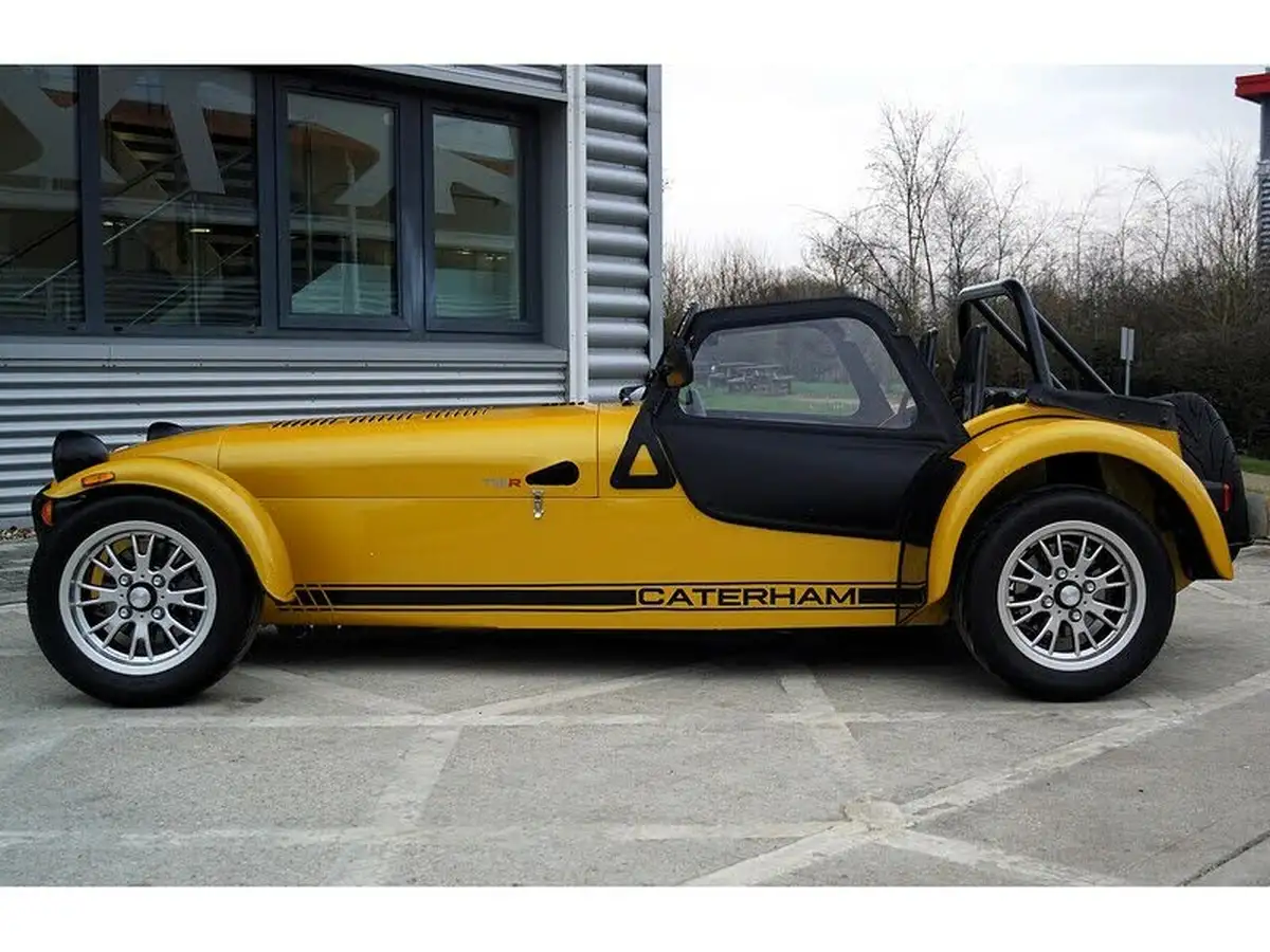 2023-caterham-seven-big-4