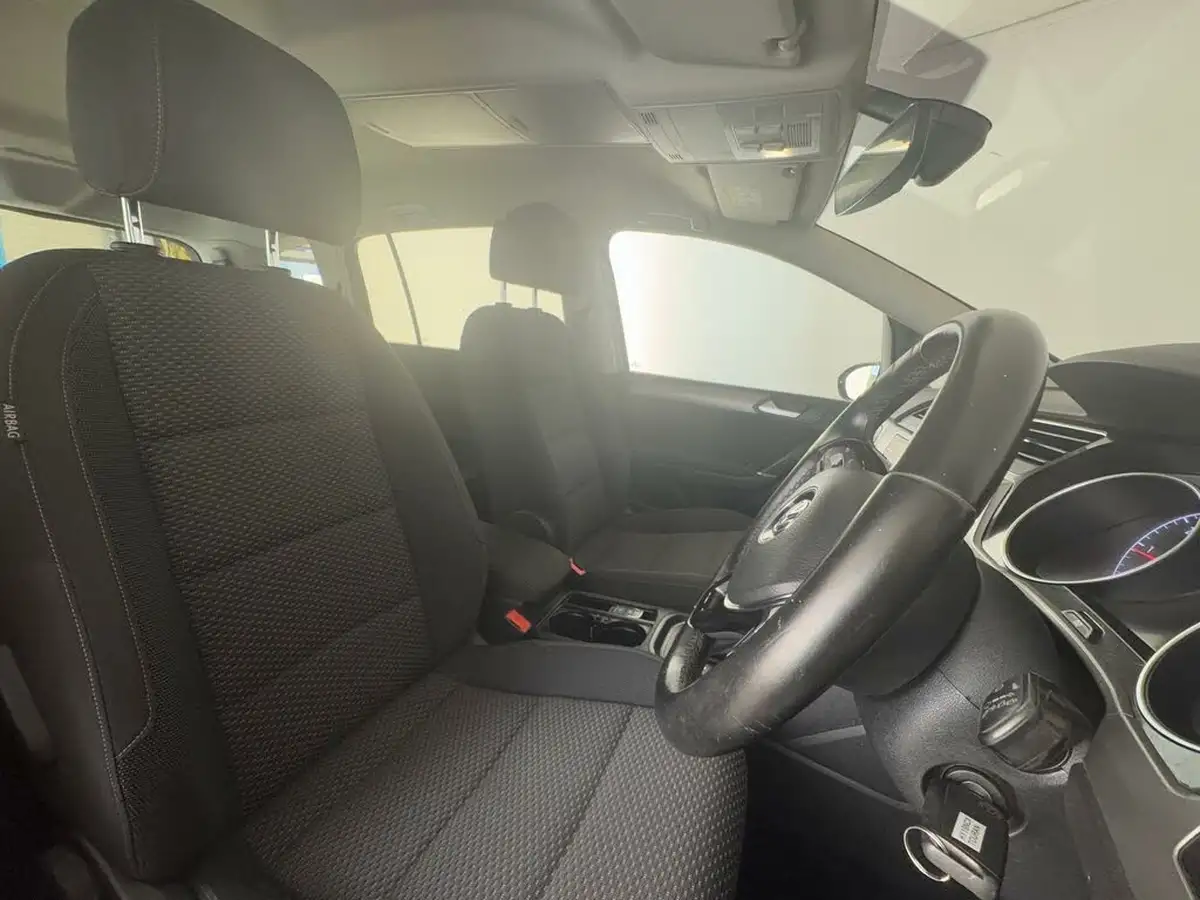 2019-volkswagen-touran-16tdi-se-dsg-big-21