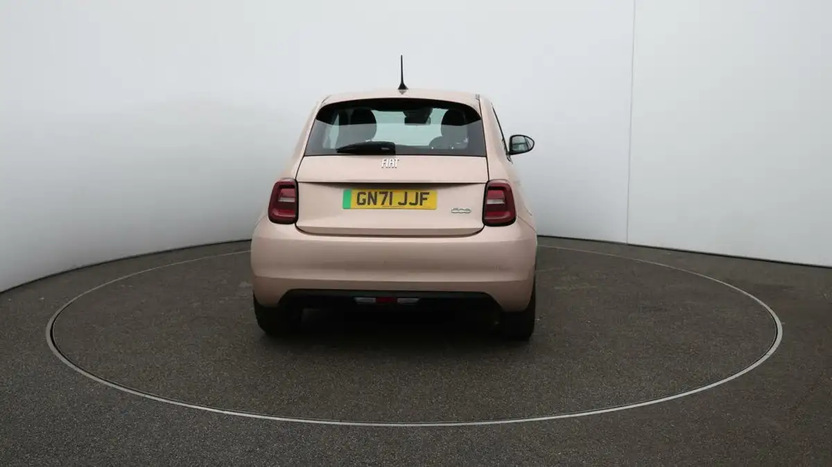 2021-fiat-500-e-icon-big-46