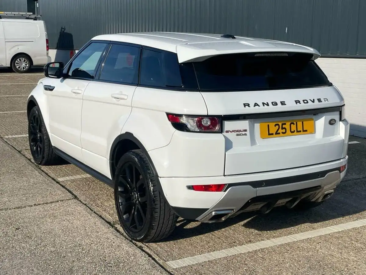2013-land-rover-range-rover-evoque-22td-dynamic-hatchback-5d-auto-big-29