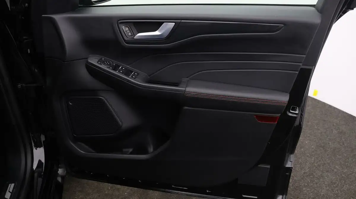 2022-ford-kuga-25t-st-line-x-edition-225ps-phev-big-14