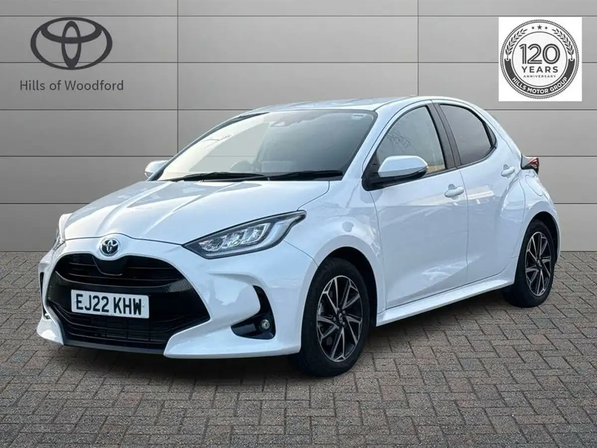 2022-toyota-yaris-15-vvt-i-design-big-6