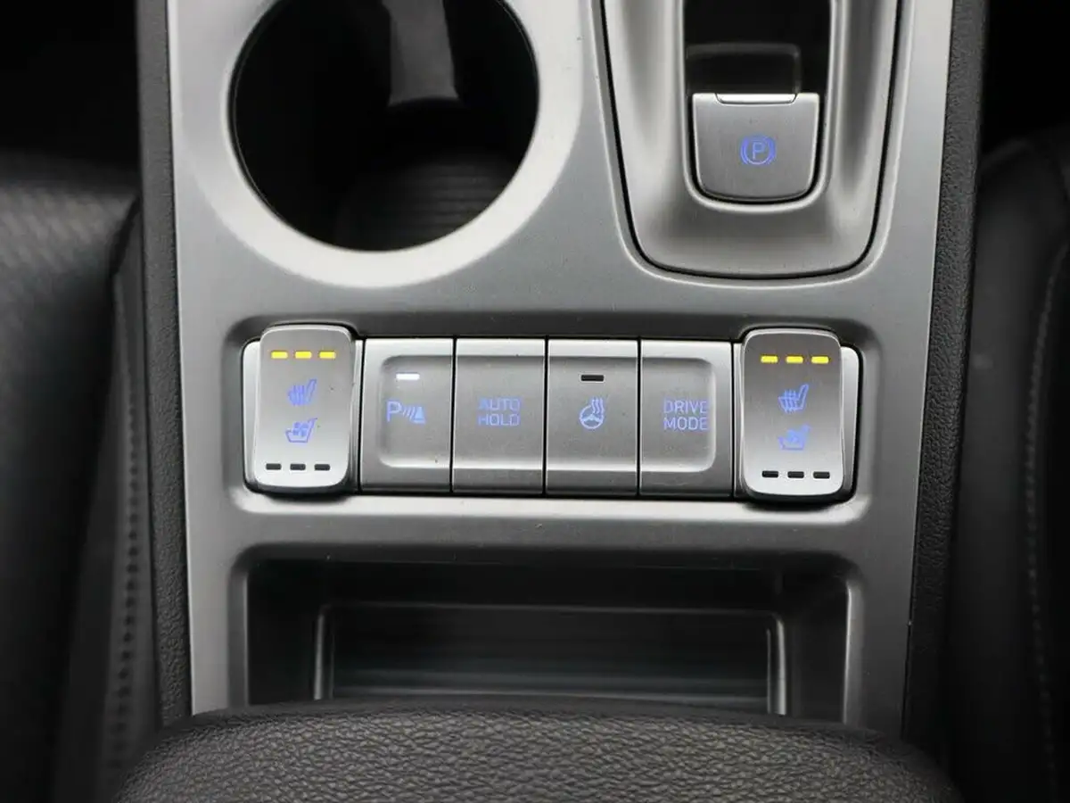 2020-hyundai-kona-e-premium-se-64kwh-105kw-obc-big-14