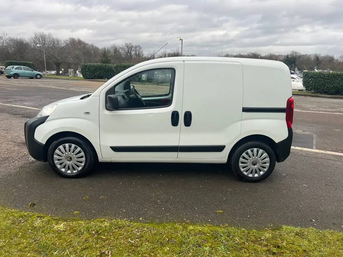 2017-citroen-nemo-13td-lx-panel-big-2