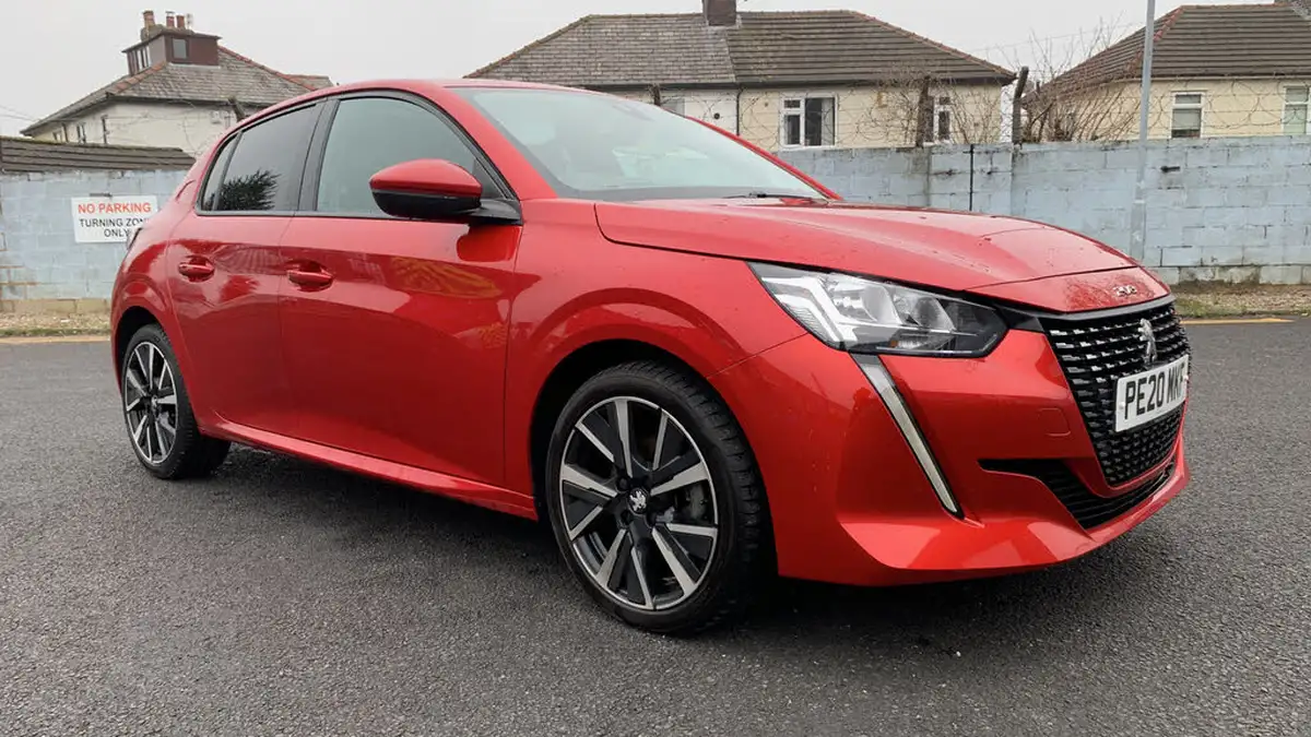 2020-peugeot-208-12-puretech-allure-100bhp-big-47