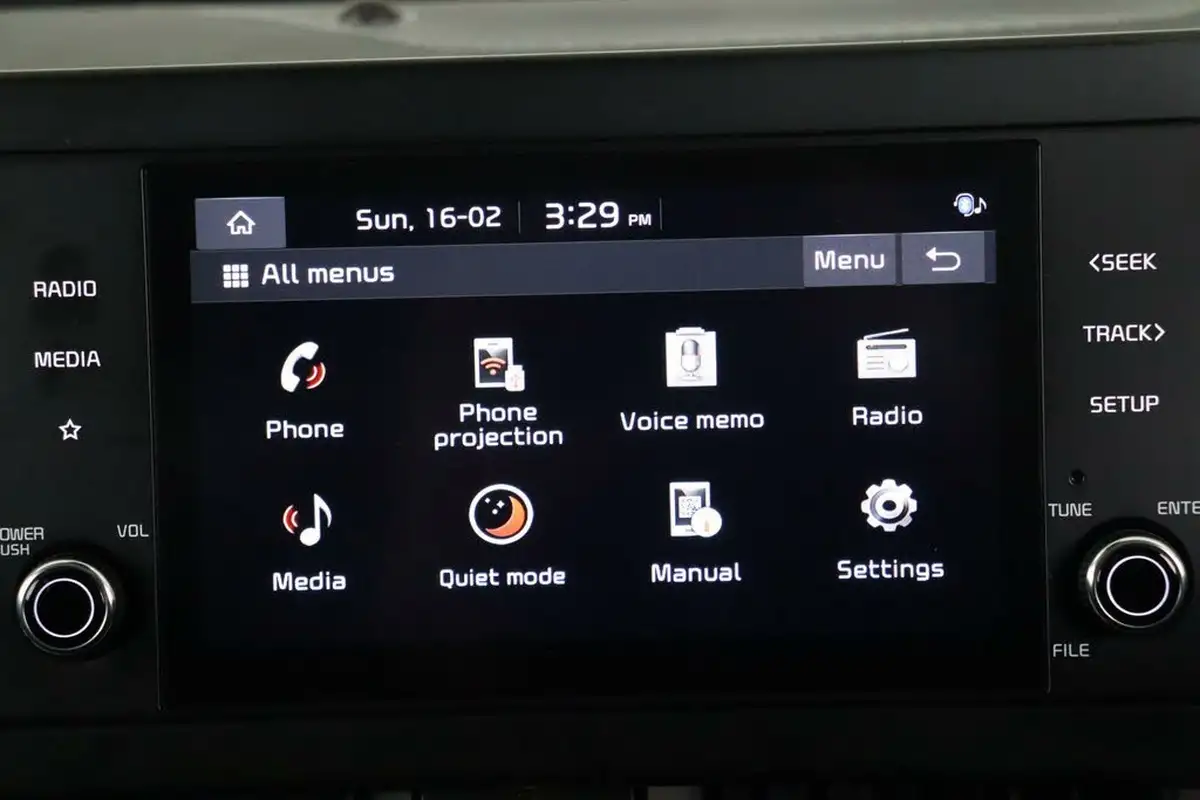 2023-kia-sportage-16-t-gdi-2-148bhp-big-27