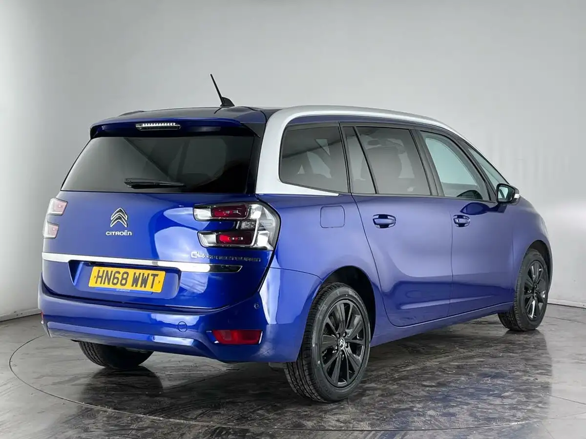 2018-citroen-grand-c4-spacetourer-12-puretech-flair-big-3