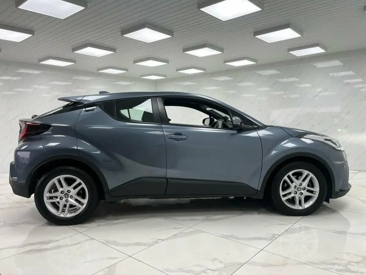 2022-toyota-c-hr-18-vvt-i-icon-big-11