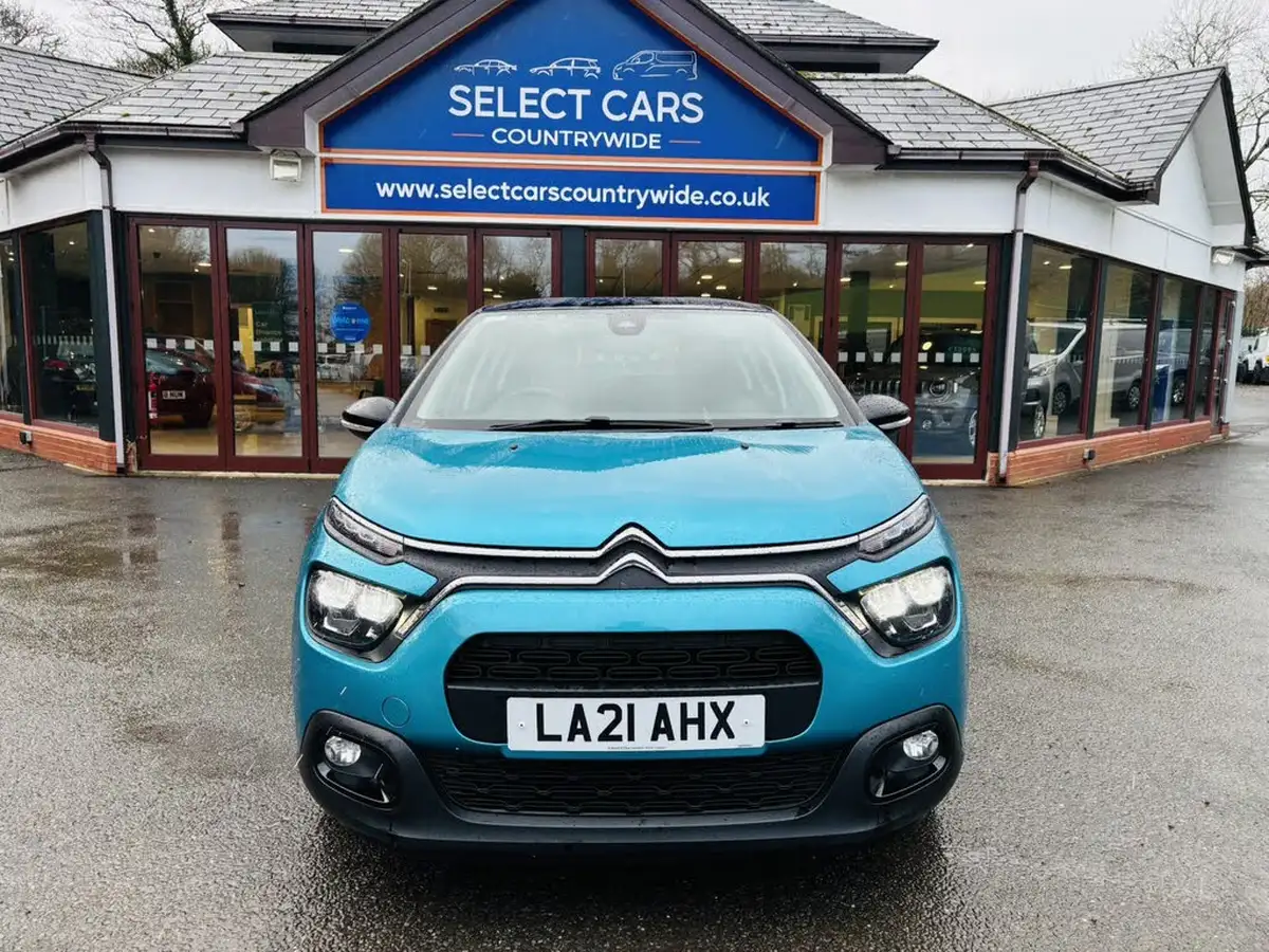 2021-citroen-c3-12-puretech-shine-83ps-big-1