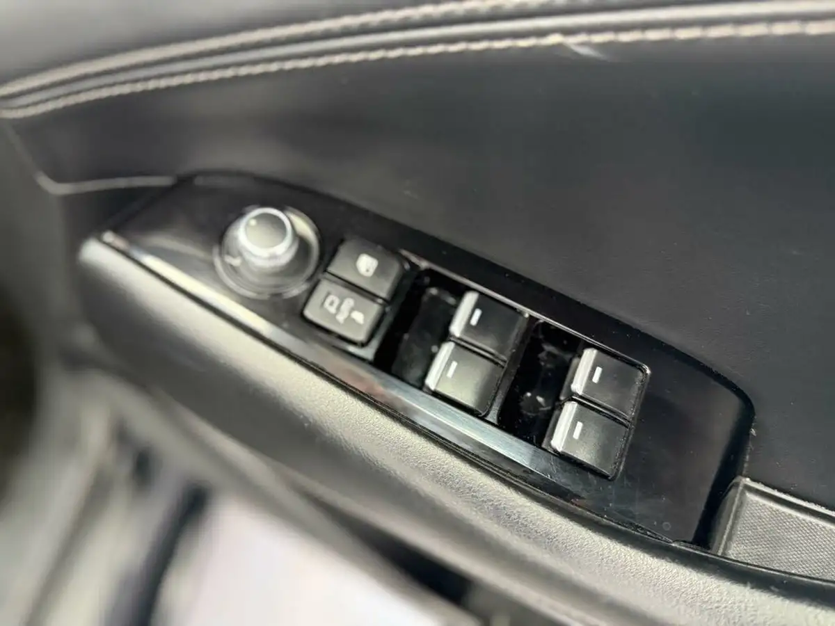 2019-mazda-mazda6-22td-skyactiv-d-sport-nav-184ps-saloon-4d-auto-big-26