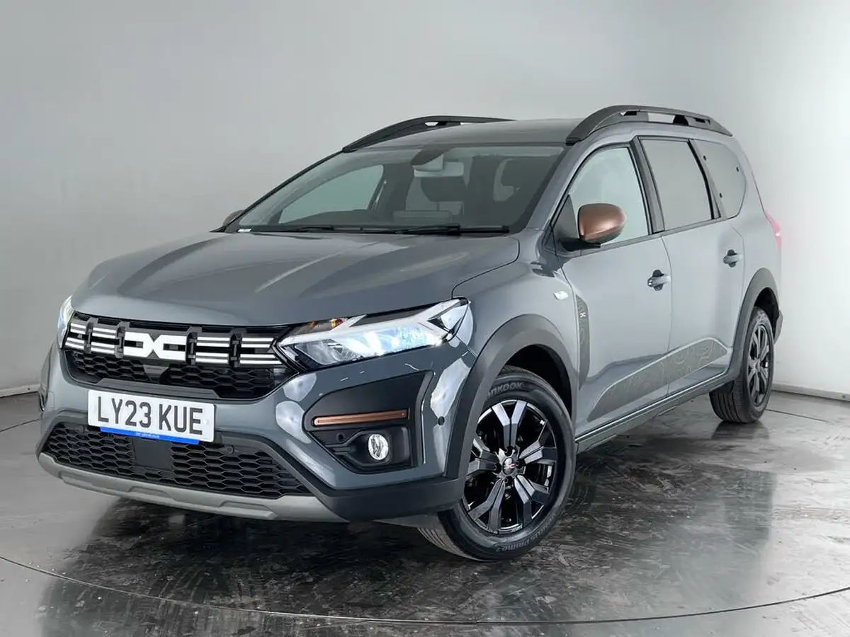 2023-dacia-jogger-10-tce-extreme-big-30
