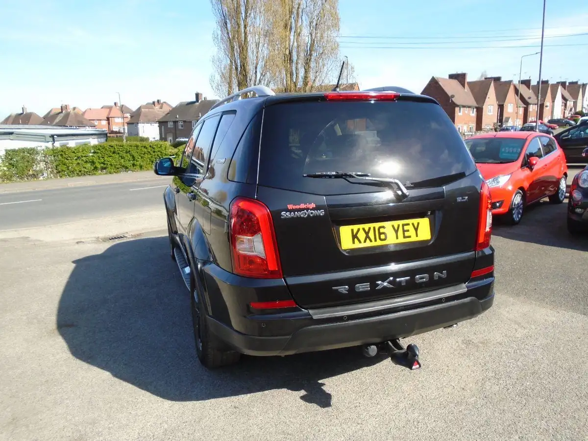 2016-kgm-ssangyong-rexton-w-22td-elx-big-3