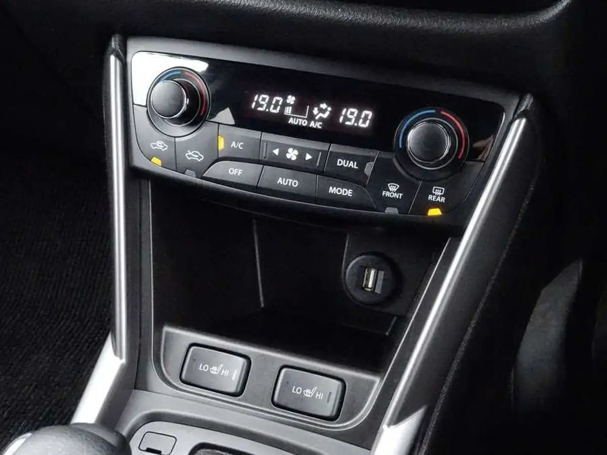 2024-suzuki-s-cross-15-motion-big-21