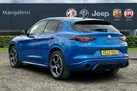 2022-alfa-romeo-stelvio-20-veloce-small-2