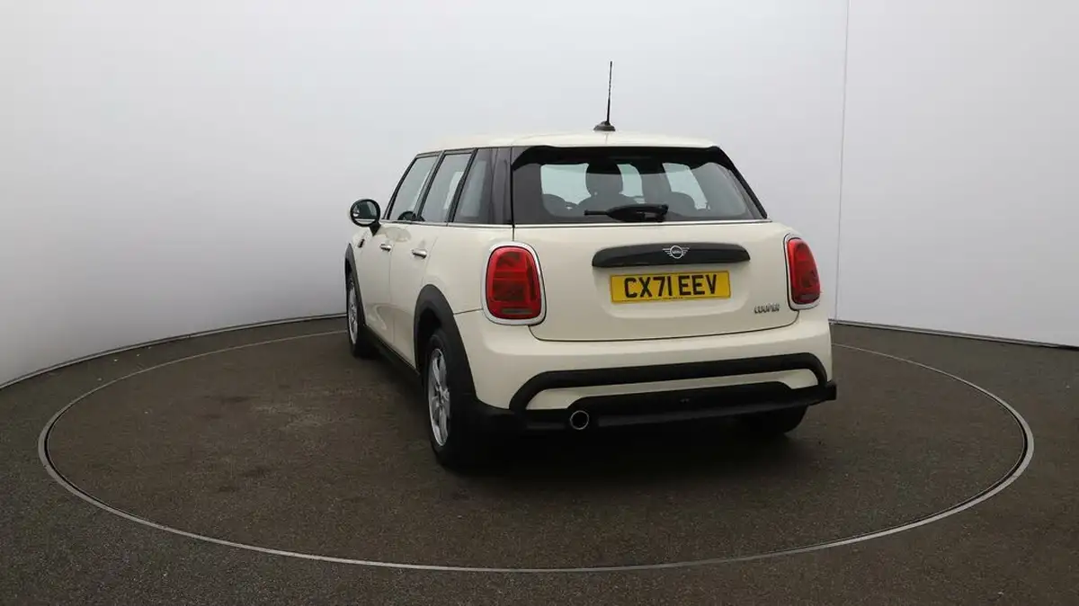2021-mini-cooper-15-cooper-classic-hatchback-5d-big-57