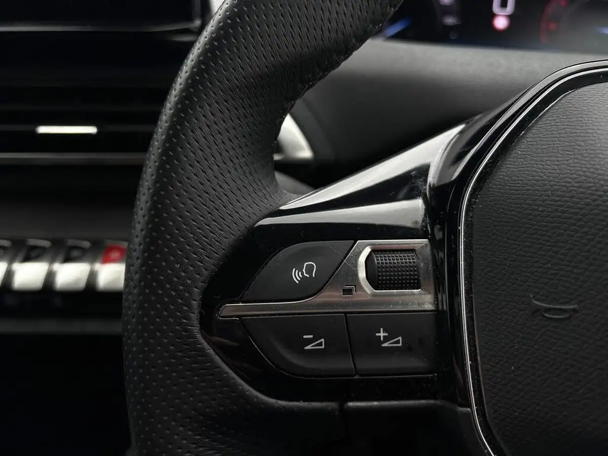 2022-peugeot-5008-suv-15-bluehdi-gt-eat8-big-15