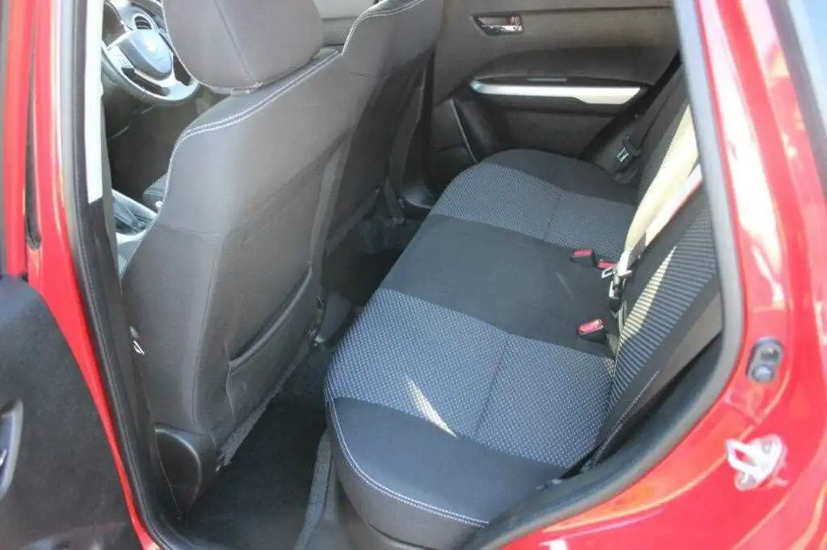 2018-suzuki-vitara-16-sz-t-auto-big-37