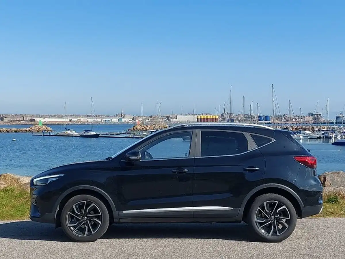 2024-mg-zs-suv-10t-gdi-exclusive-auto-big-3