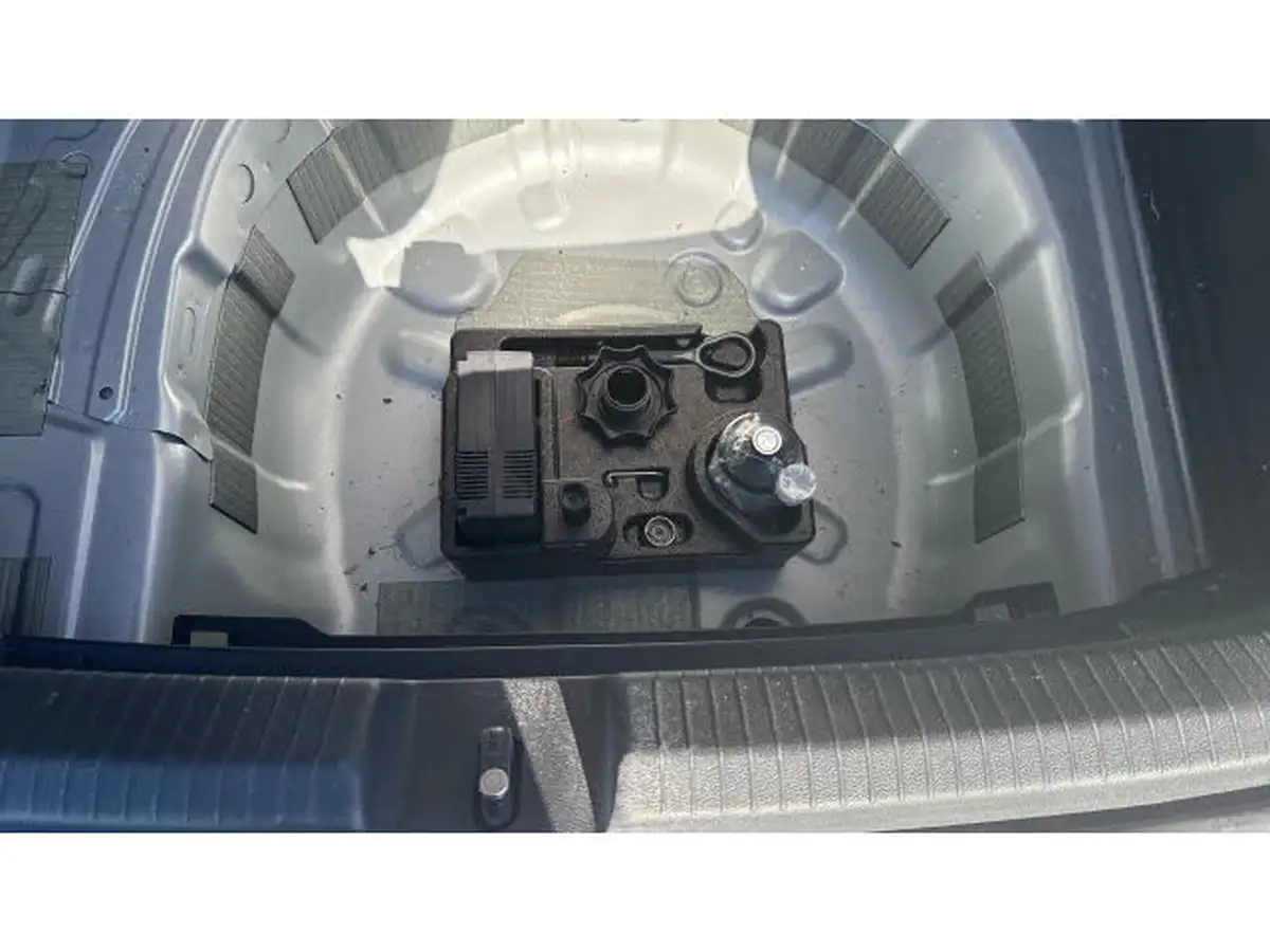 2022-volkswagen-polo-10-tsi-life-dsg-big-33