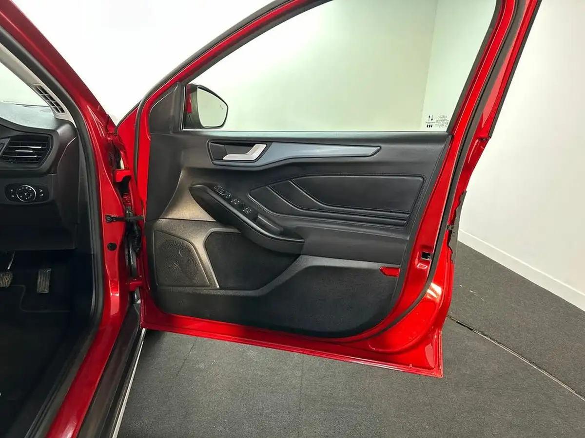 2024-ford-focus-10t-active-155ps-hatchback-powershift-big-34