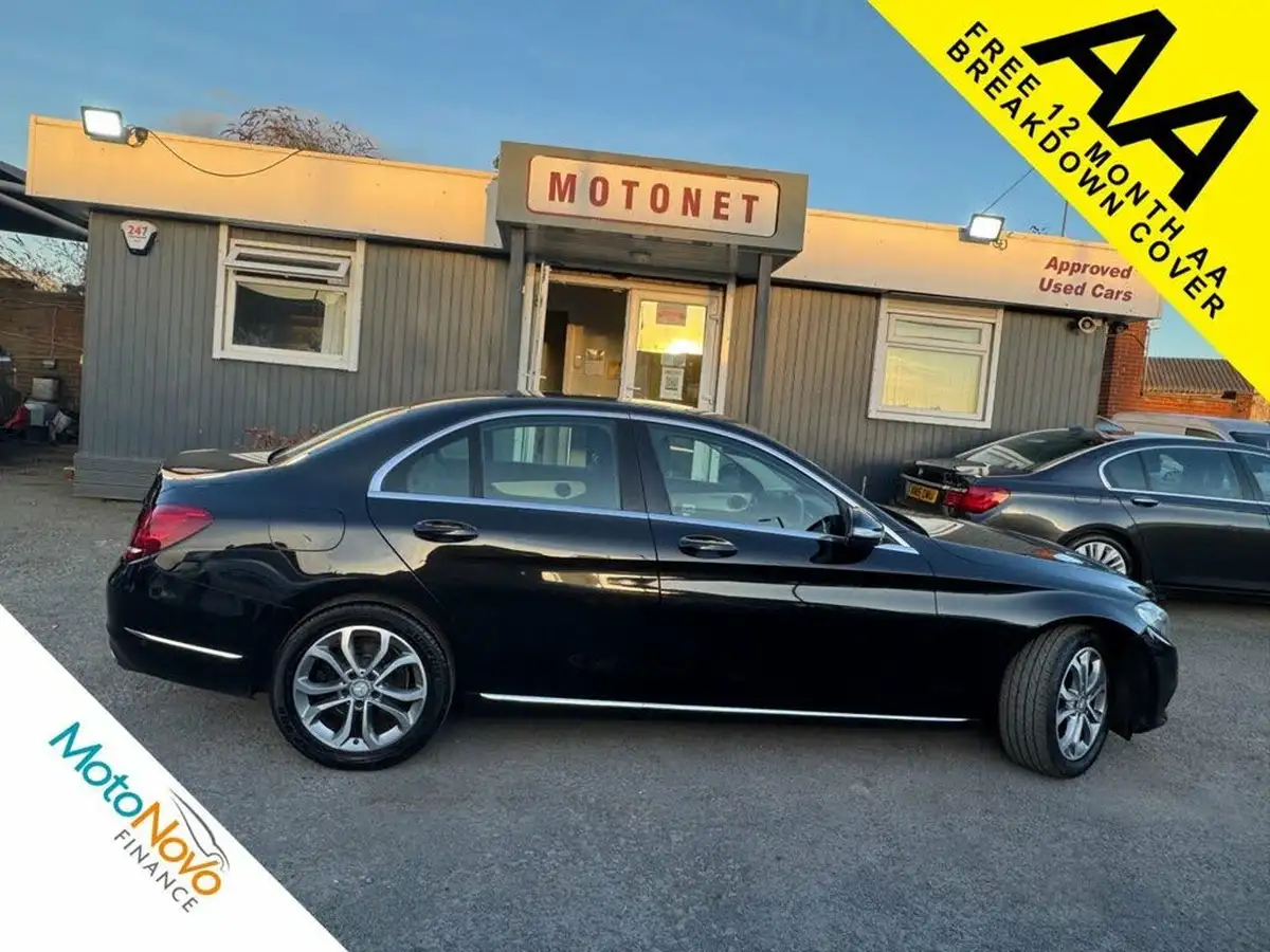 2014-mercedes-benz-c-class-20-c200-sport-saloon-4d-big-23