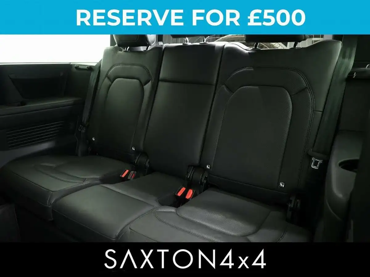 2023-land-rover-110-defender-30-d300-x-dynamic-hse-big-8
