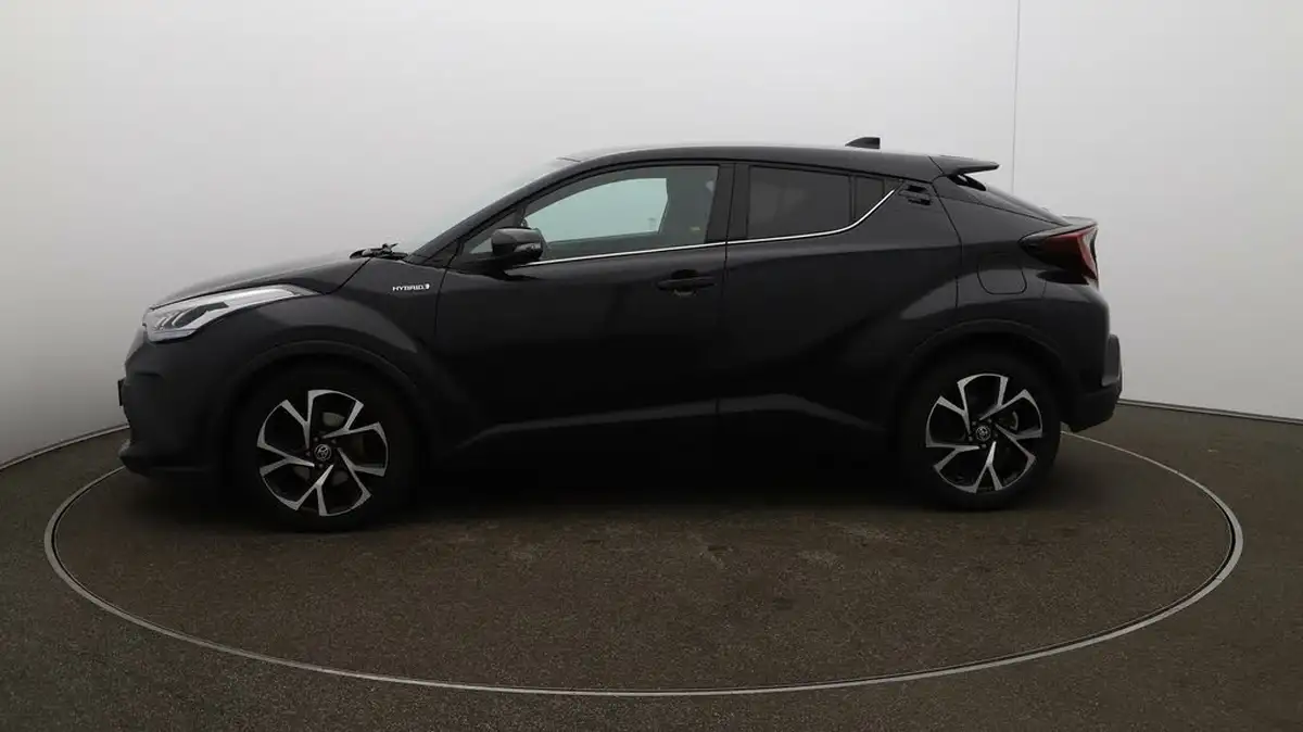 2020-toyota-c-hr-18-vvt-i-design-big-4