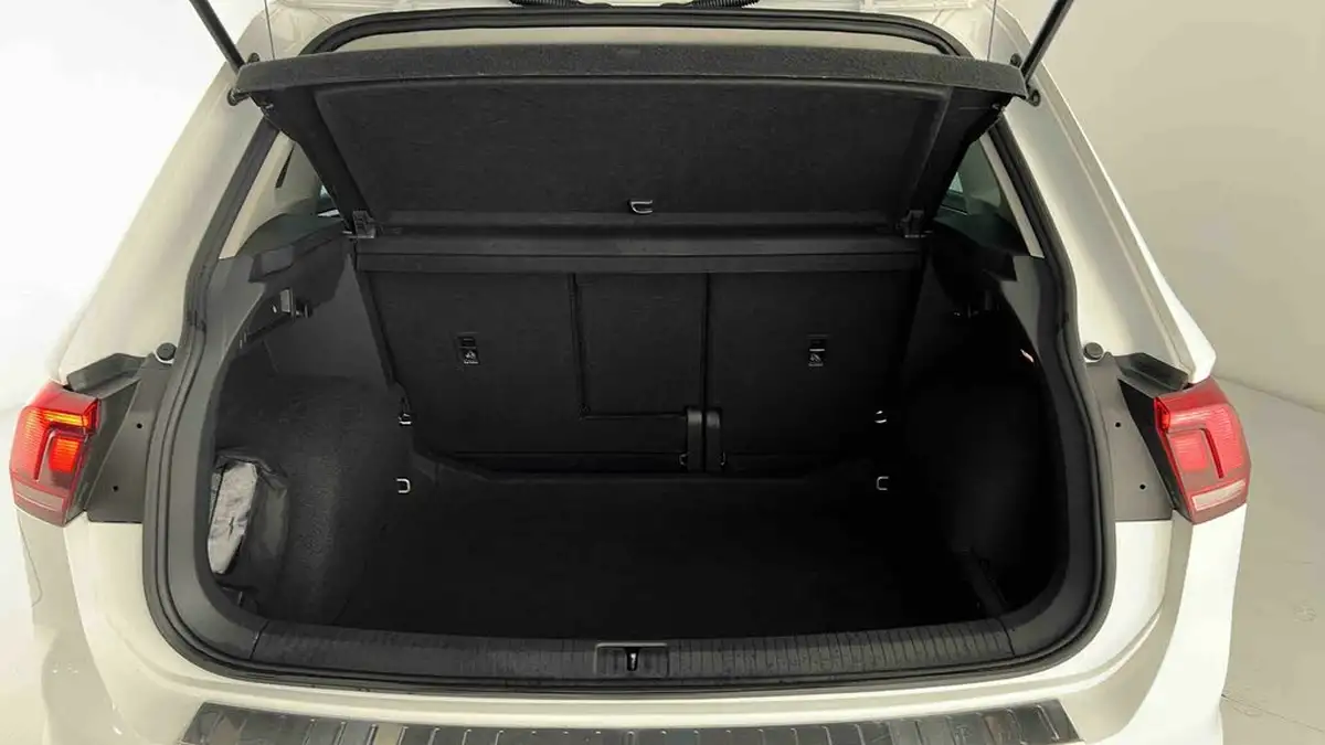 2021-volkswagen-tiguan-20tdi-life-big-12