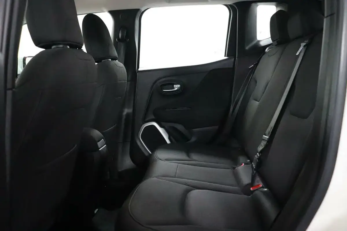 2017-jeep-renegade-16-multijet-ii-longitude-big-35