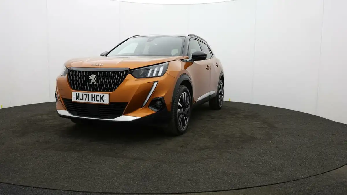 2021-peugeot-2008-suv-12-puretech-gt-premium-155bhp-eat8-big-49