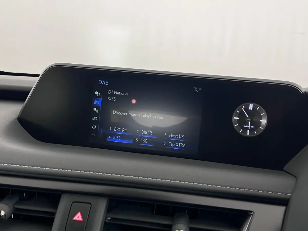 2022-lexus-ux-250h-20-ux-184bhp-premium-plus-pack-big-26
