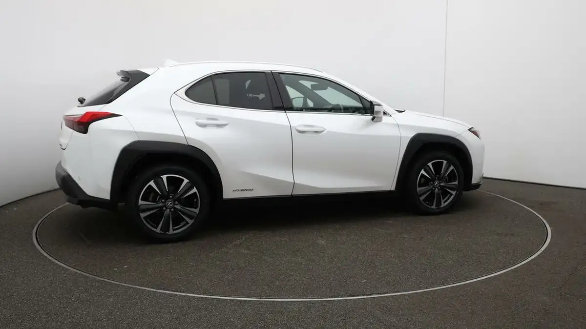 2022-lexus-ux-250h-20-ux-184bhp-without-navigation-big-42