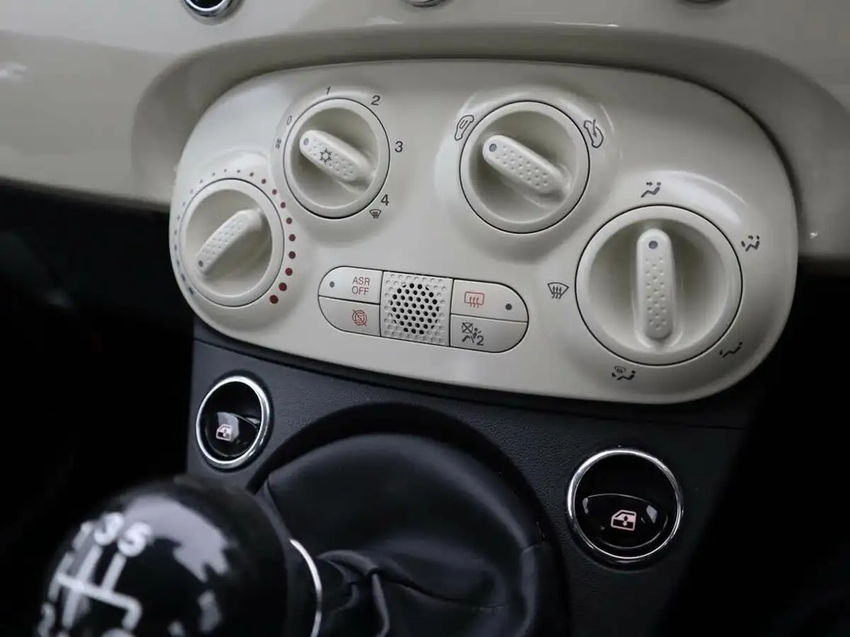 2018-fiat-500c-12-collezione-big-16