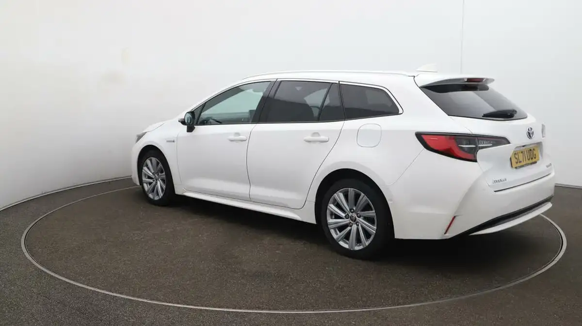 2021-toyota-corolla-18-vvt-i-design-trk-hatchback-5d-big-58