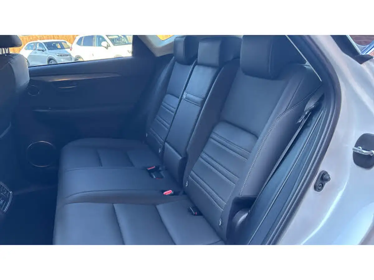2020-lexus-nx-300h-25-nx-4wd-premium-sport-edition-big-15
