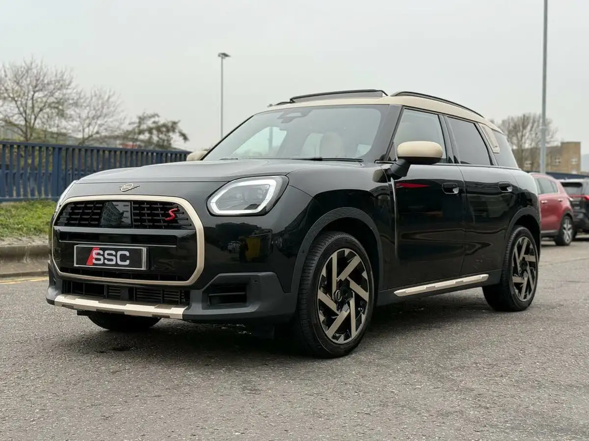 2024-mini-countryman-20-cooper-s-exclusive-215bhp-all4-big-6
