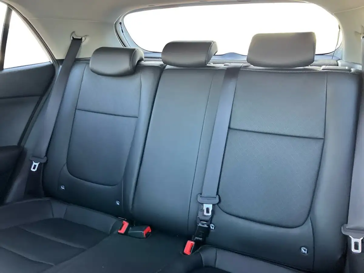 2023-kia-rio-10-t-gdi-3-dct-big-18