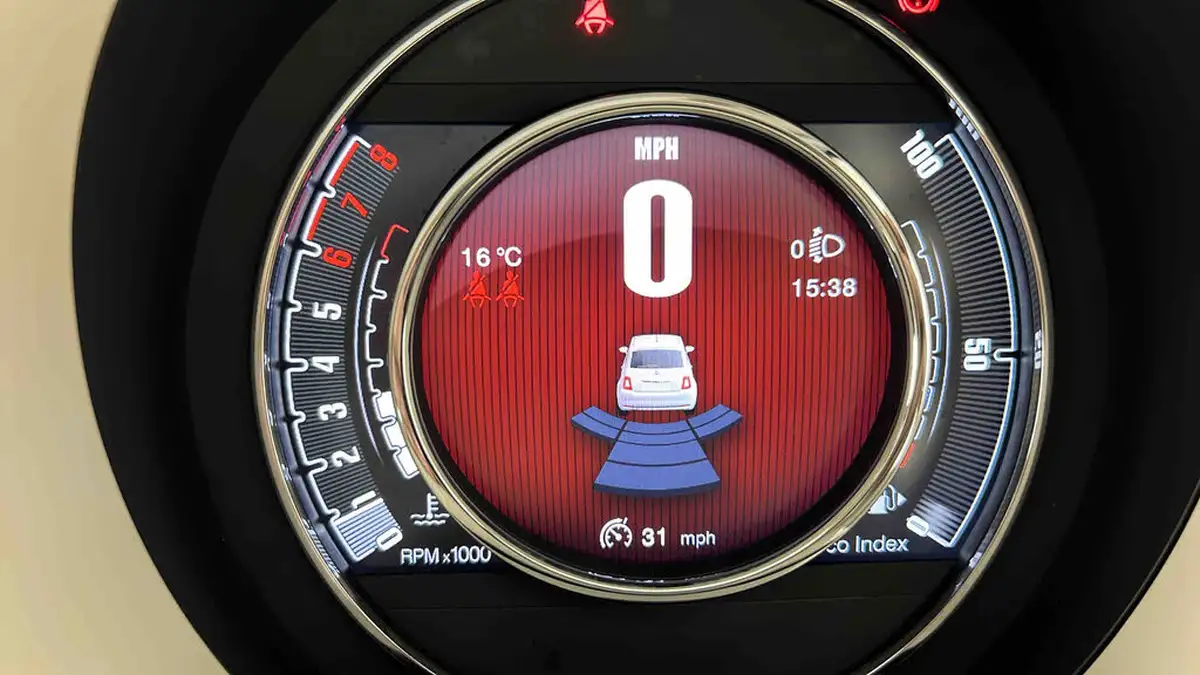 2024-fiat-500-10-top-big-20