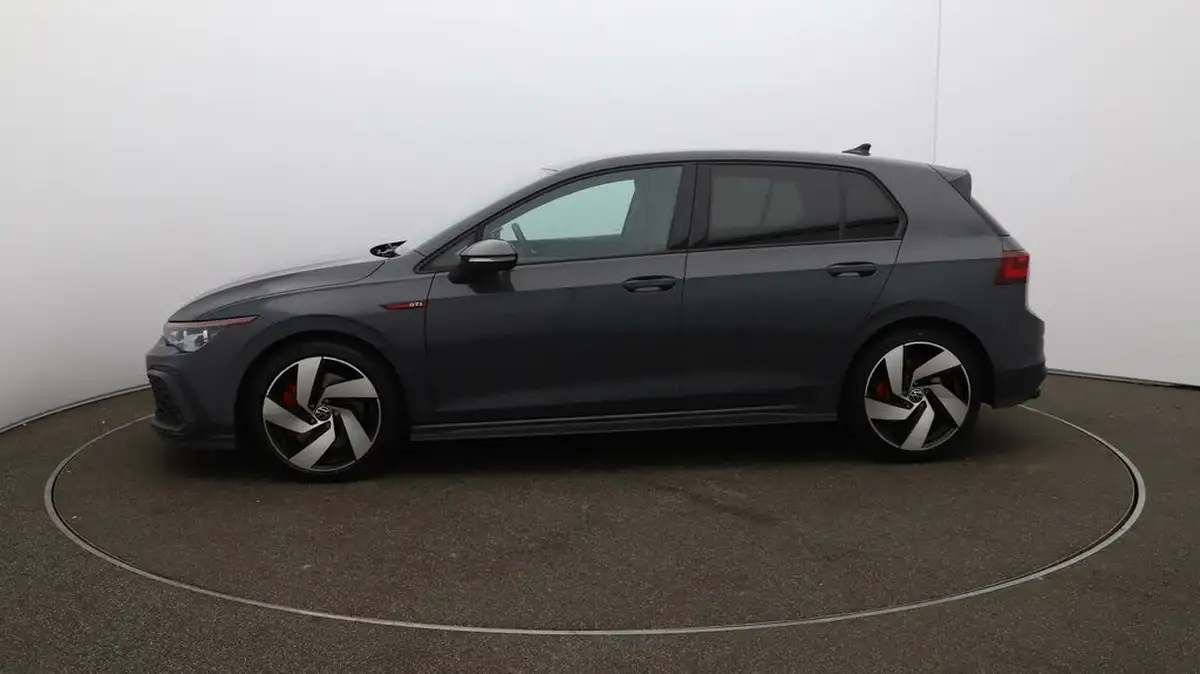 2022-volkswagen-golf-20-tsi-gti-dsg-big-4