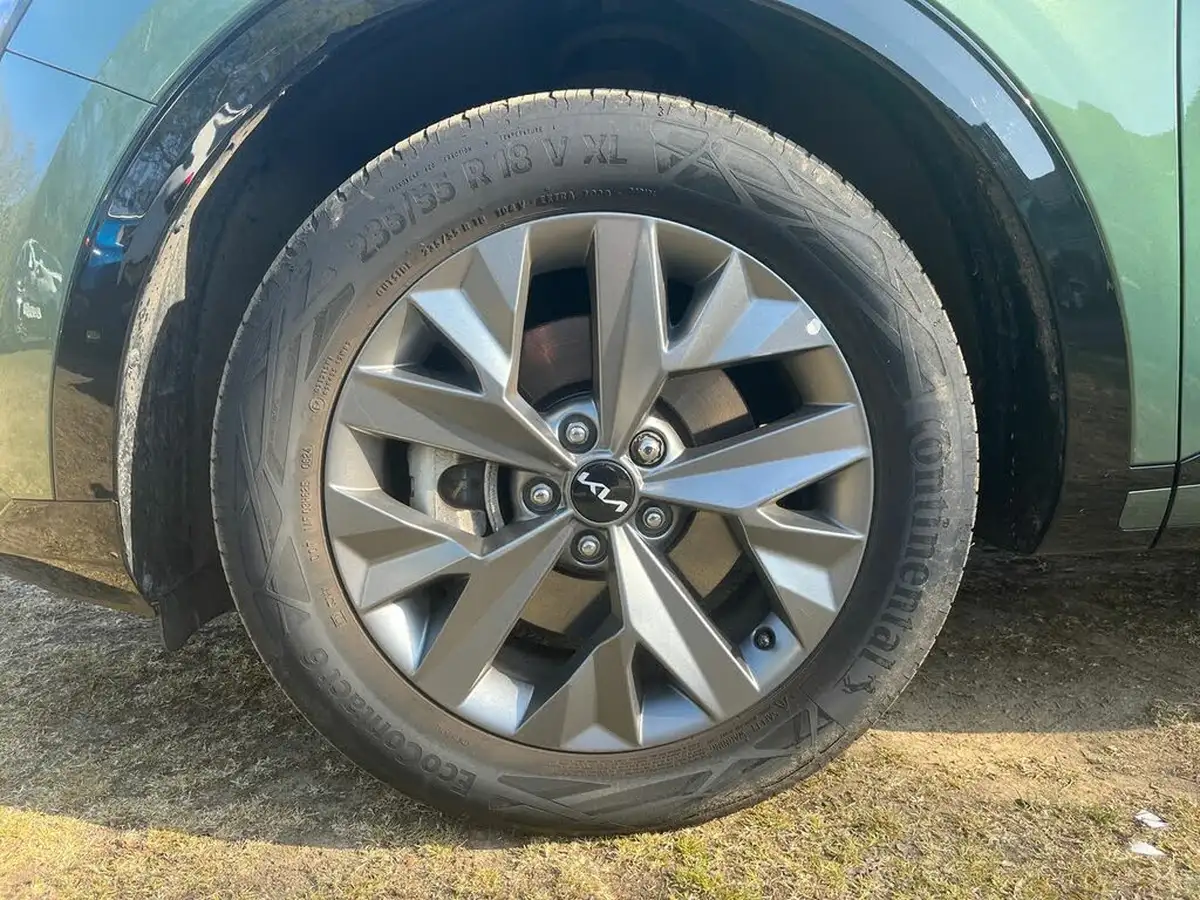 2024-kia-sportage-16-t-gdi-gt-line-226bhp-hev-auto-big-8